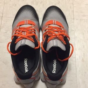 🏃🏽‍♂️REEBOK ATV-19 men’s size 10.5🏃🏽‍♂️